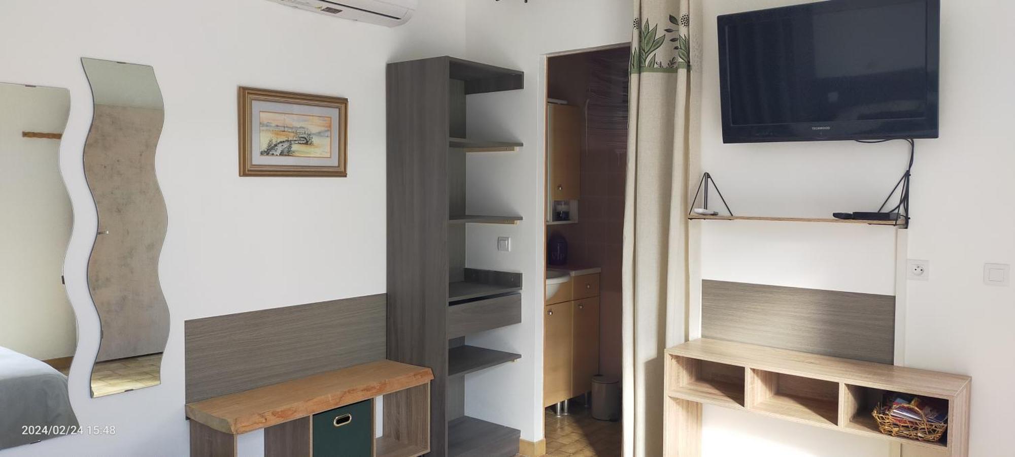 Gîte climatisé L'OISELLERIE Castelnou Extérieur photo